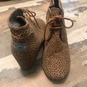 Toms small leopard print wedge booties